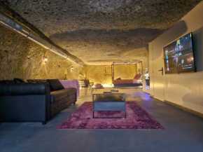 Troglodyte Loft